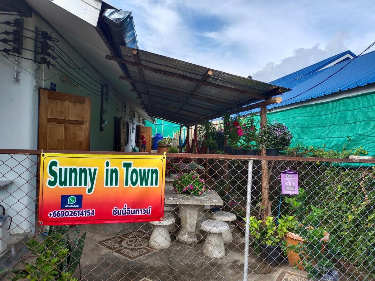 Sunny In Town Hotel Пай Екстериор снимка